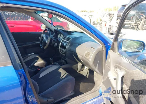 2001 Mazda Protege Mp3 z USA, uszkodzony, nr VIN JM1BJ227210438399